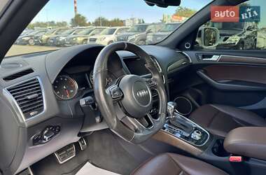 Позашляховик / Кросовер Audi Q5 2016 в 