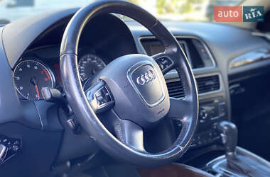Внедорожник / Кроссовер Audi Q5 2012 в 