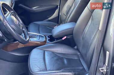 Внедорожник / Кроссовер Audi Q5 2012 в 