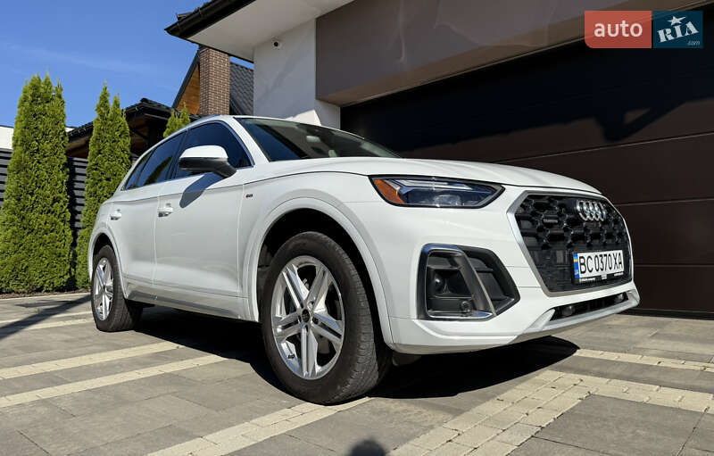 Внедорожник / Кроссовер Audi Q5 2024 в Львове