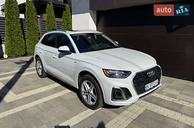 Внедорожник / Кроссовер Audi Q5 2024 в 