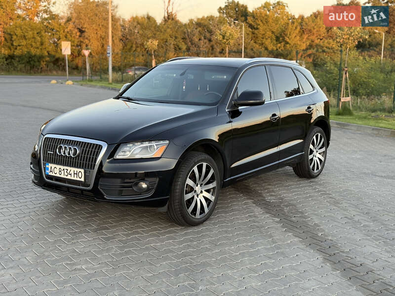 Внедорожник / Кроссовер Audi Q5 2012 в 
