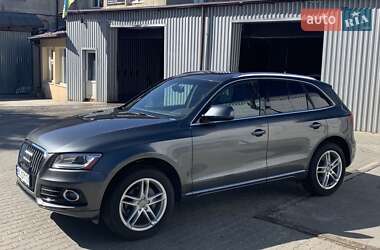 Внедорожник / Кроссовер Audi Q5 2016 в 