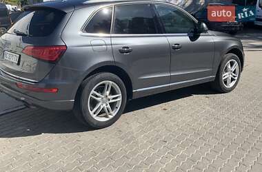 Внедорожник / Кроссовер Audi Q5 2016 в 