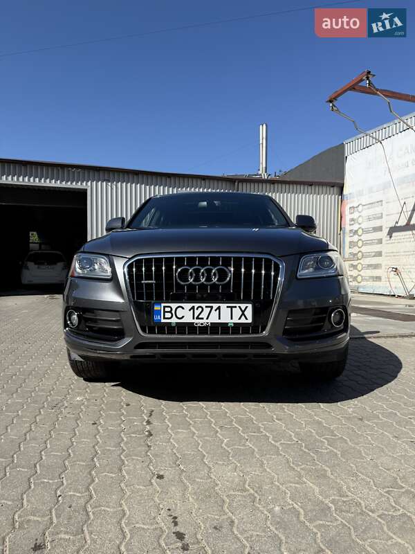 Позашляховик / Кросовер Audi Q5 2016 в Львові