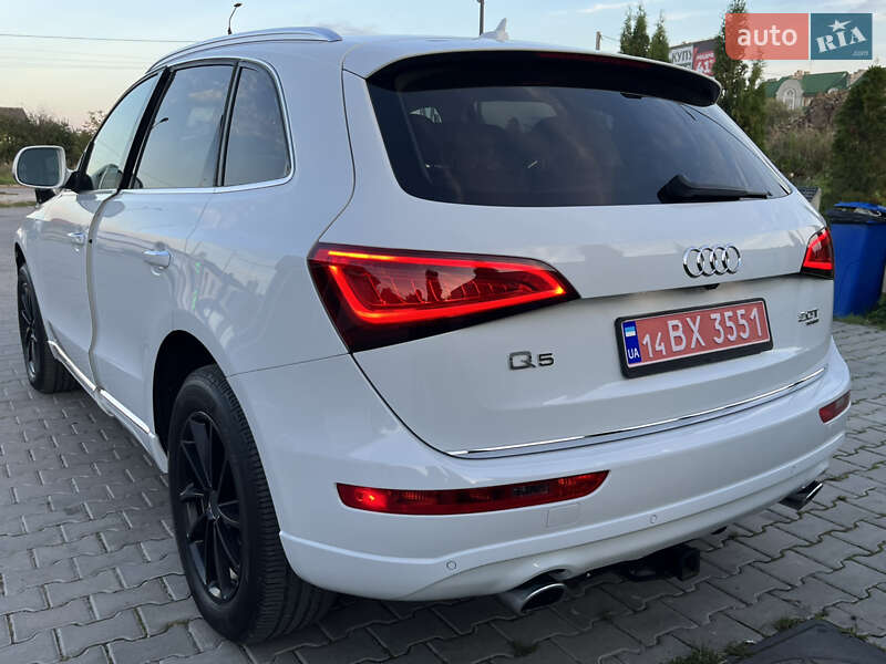 Внедорожник / Кроссовер Audi Q5 2015 в Дрогобыче