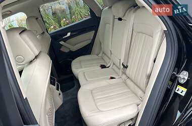 Позашляховик / Кросовер Audi Q5 2018 в 