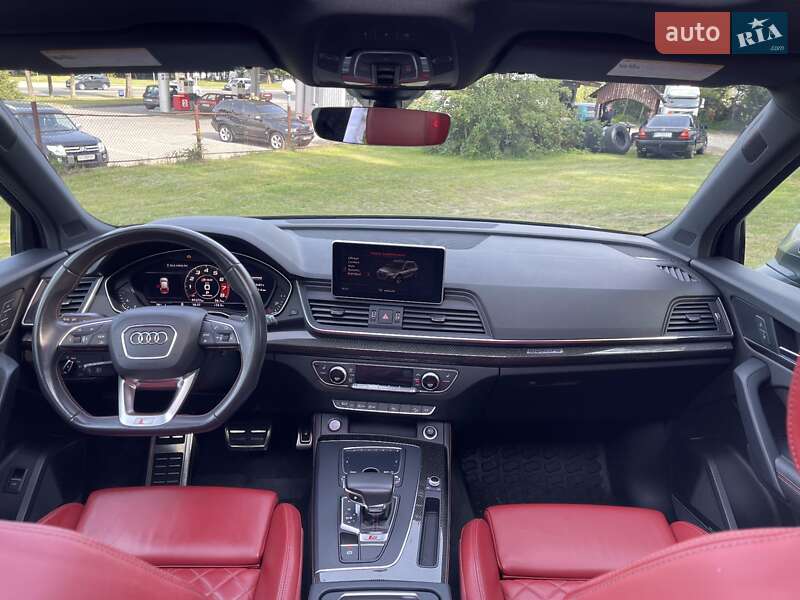 Внедорожник / Кроссовер Audi Q5 2017 в Львове