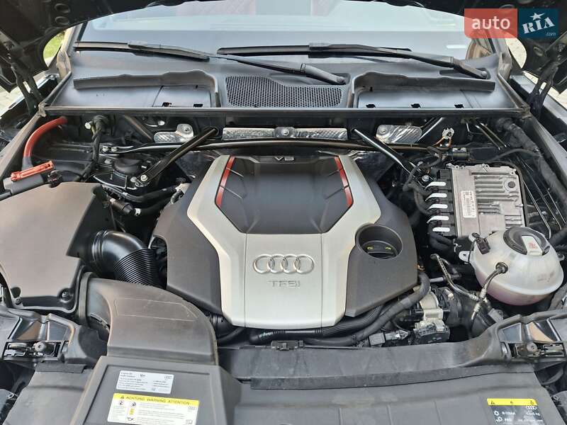 Внедорожник / Кроссовер Audi Q5 2017 в Львове