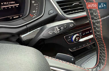 Внедорожник / Кроссовер Audi Q5 2020 в 