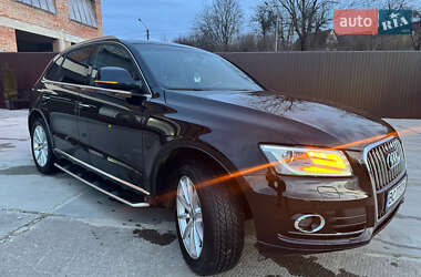 Позашляховик / Кросовер Audi Q5 2016 в 