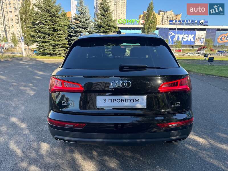 Внедорожник / Кроссовер Audi Q5 2016 в Киеве