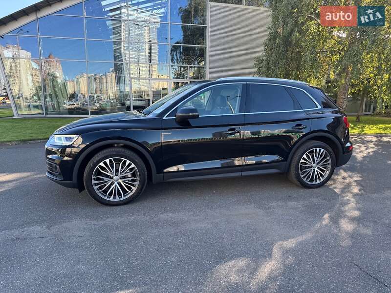 Внедорожник / Кроссовер Audi Q5 2016 в Киеве