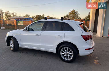 Позашляховик / Кросовер Audi Q5 2012 в 