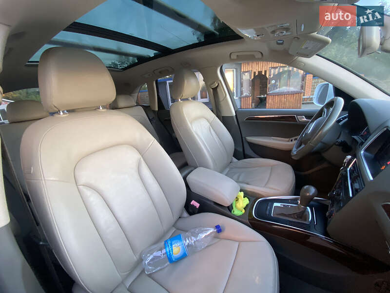 Внедорожник / Кроссовер Audi Q5 2012 в Владимире
