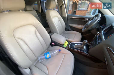 Позашляховик / Кросовер Audi Q5 2012 в 