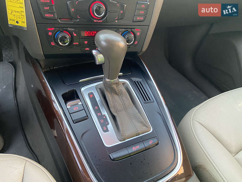 Внедорожник / Кроссовер Audi Q5 2012 в Владимире