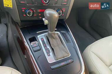 Позашляховик / Кросовер Audi Q5 2012 в 