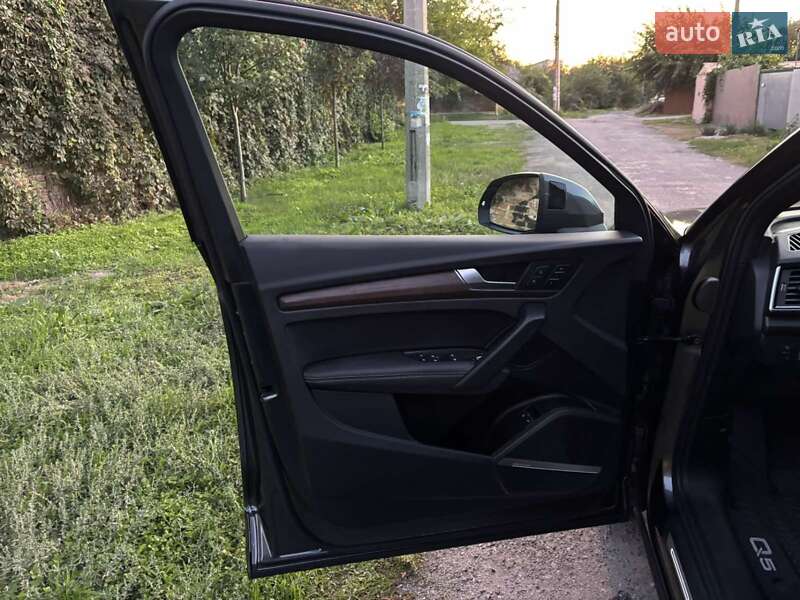 Внедорожник / Кроссовер Audi Q5 2024 в Запорожье фото 24 Внедорожник / Кроссовер Audi Q5 2024 в Запорожье