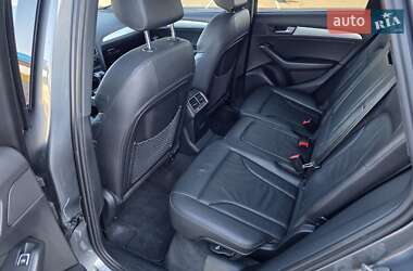 Внедорожник / Кроссовер Audi Q5 2015 в 