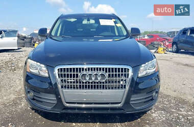Внедорожник / Кроссовер Audi Q5 2011 в 