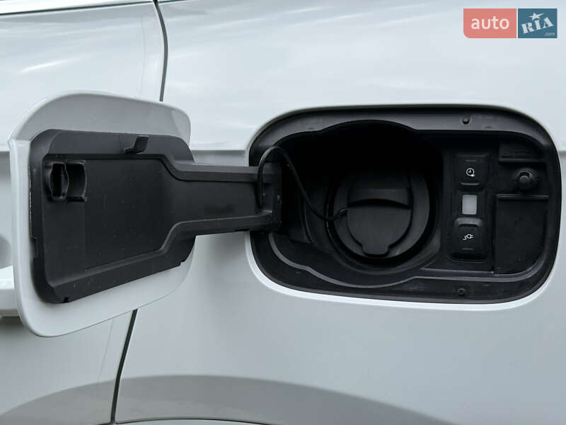 Внедорожник / Кроссовер Audi Q5 2024 в Львове