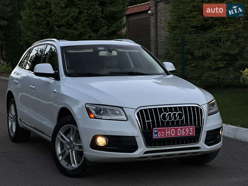 Позашляховик / Кросовер Audi Q5 2015 в Рівному