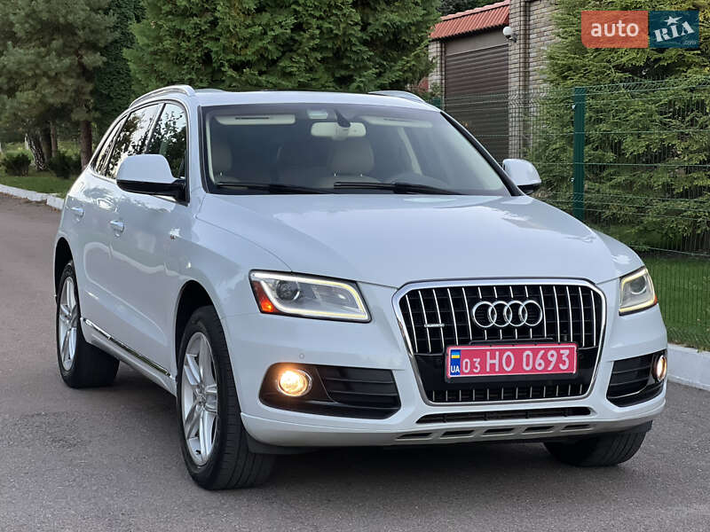 Позашляховик / Кросовер Audi Q5 2015 в Рівному
