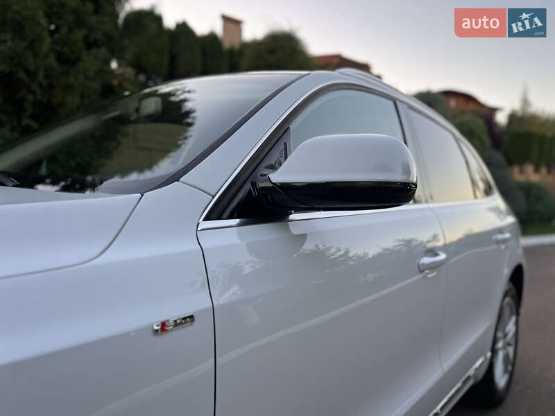 Позашляховик / Кросовер Audi Q5 2015 в Рівному