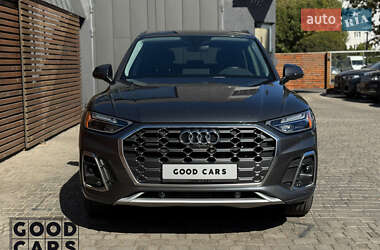 Внедорожник / Кроссовер Audi Q5 2020 в 