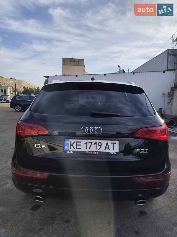 Внедорожник / Кроссовер Audi Q5 2014 в 