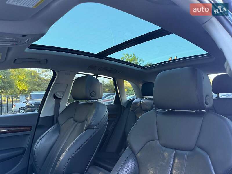 Внедорожник / Кроссовер Audi Q5 2017 в Хмельницком