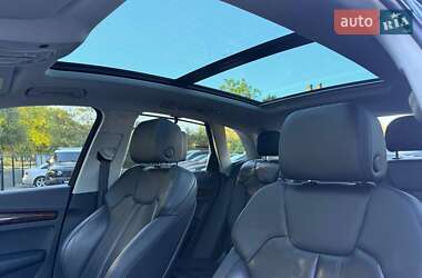 Внедорожник / Кроссовер Audi Q5 2017 в 