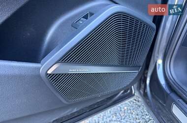 Внедорожник / Кроссовер Audi Q5 2017 в 