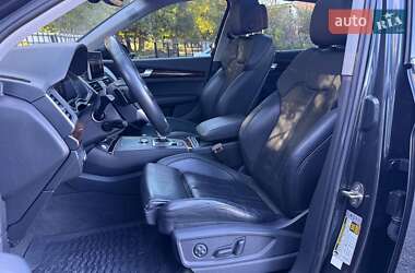 Внедорожник / Кроссовер Audi Q5 2017 в 