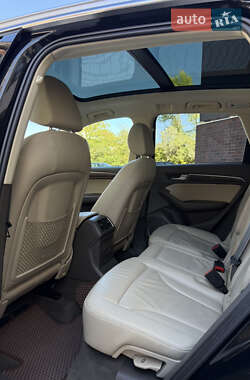 Внедорожник / Кроссовер Audi Q5 2013 в 