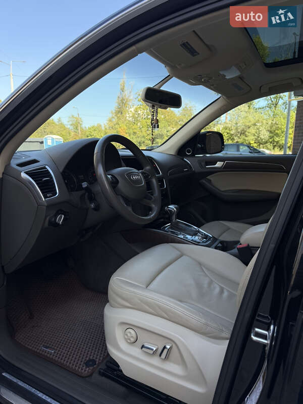 Внедорожник / Кроссовер Audi Q5 2013 в Тернополе