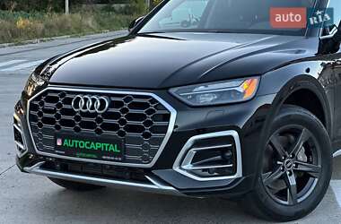 Внедорожник / Кроссовер Audi Q5 2021 в 