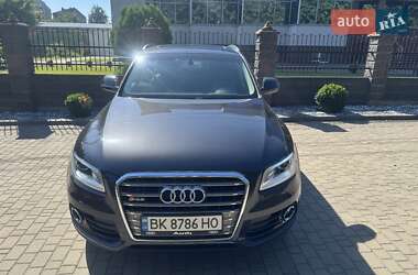 Внедорожник / Кроссовер Audi Q5 2016 в 