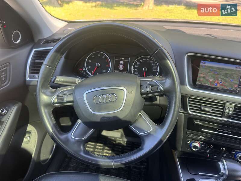 Внедорожник / Кроссовер Audi Q5 2016 в Ровно