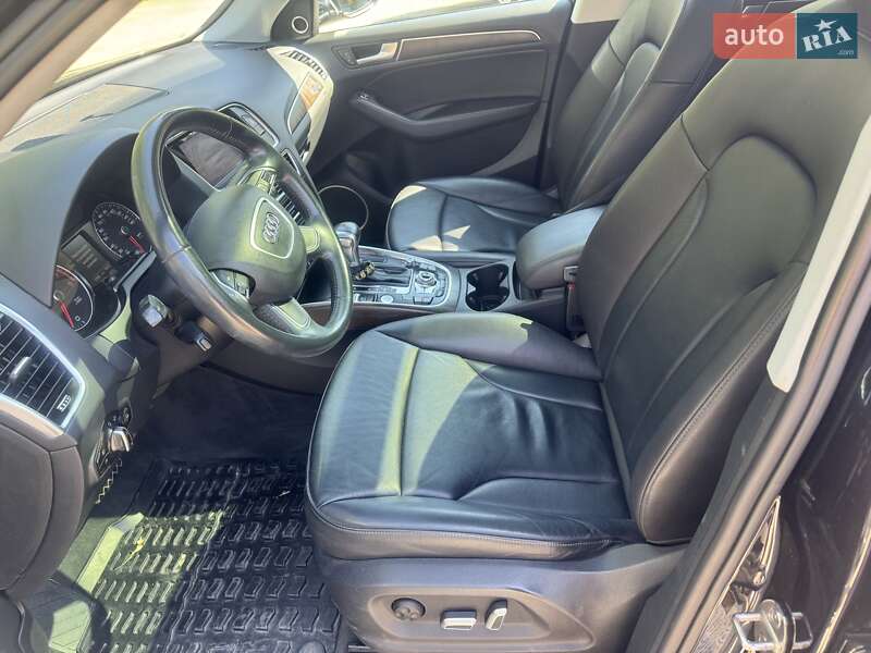 Внедорожник / Кроссовер Audi Q5 2016 в Ровно