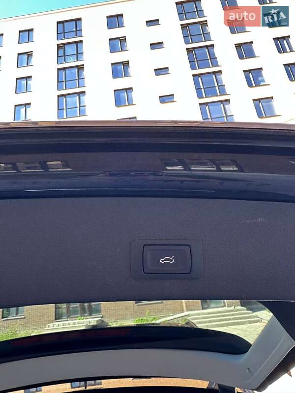 Внедорожник / Кроссовер Audi Q5 2016 в Нетешине фото 17 Внедорожник / Кроссовер Audi Q5 2016 в Нетешине