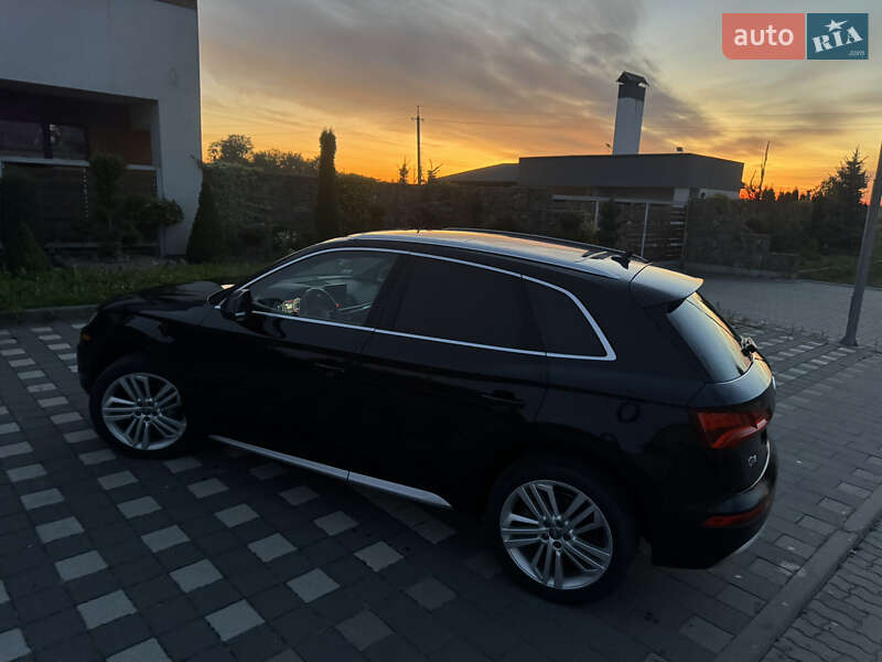 Внедорожник / Кроссовер Audi Q5 2018 в Стрые