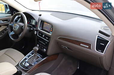 Внедорожник / Кроссовер Audi Q5 2017 в 