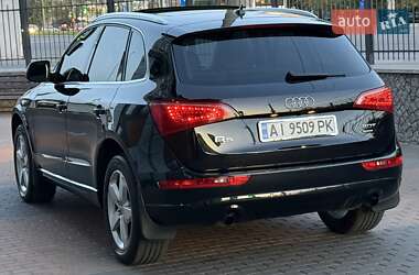 Внедорожник / Кроссовер Audi Q5 2011 в 