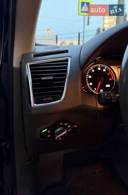 Внедорожник / Кроссовер Audi Q5 2011 в 