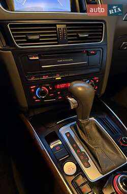 Внедорожник / Кроссовер Audi Q5 2011 в 