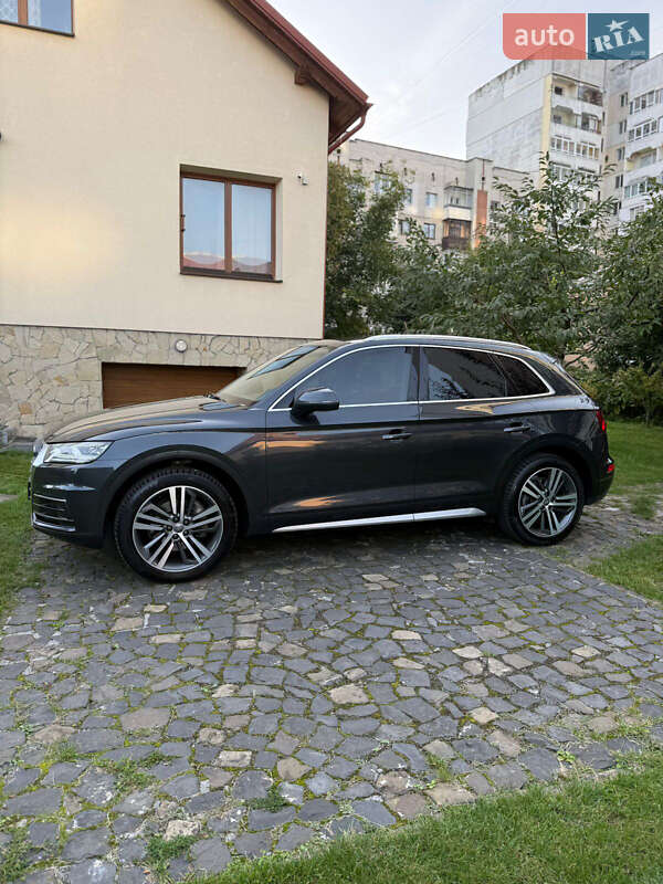 Внедорожник / Кроссовер Audi Q5 2017 в Львове
