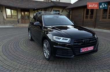 Внедорожник / Кроссовер Audi Q5 2019 в 