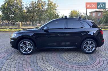 Внедорожник / Кроссовер Audi Q5 2019 в 
